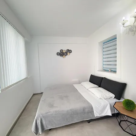 Ferienhaus Downtown Fira (Santorini)
